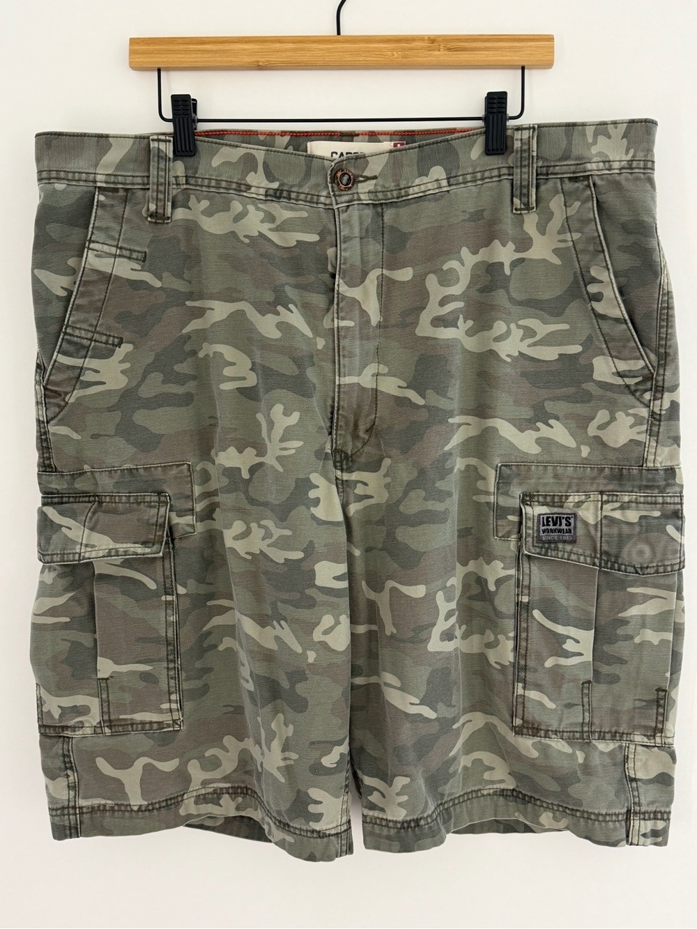 Levi's Men's Workwear Camo Cargo Shorts Baggy Heavyweight Size 40